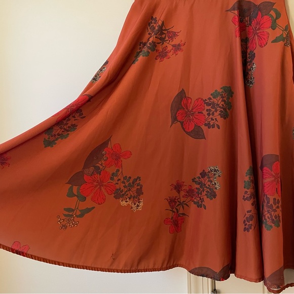 ModCloth Orange Floral A Line Swing Skirt - super cute and classic - Picture 10 of 10